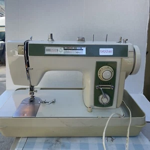 Vintage RARE Green Cream Brother Pattern SelectorSewing Machine With Pink Case - Picture 1 of 16