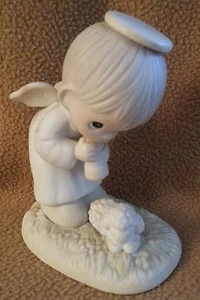 Precious Moments Figurine 1983 "God's Ray of Mercy" #PM-841  - Picture 1 of 8