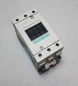 NUEVO 1 PIEZA CONTROLES INDUSTRIALES CONTACTOR SIEMENS 3RT1045-1AC20 (120AMP)-(BOBINA 24V) - Imagen 1 de 7