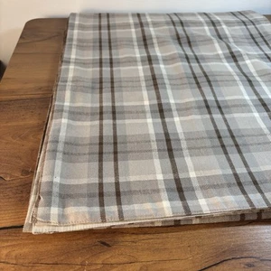 Pottery Barn grau braun weiß Baumwolle Karo Karo Tartan Tischläufer 18x108 Zoll - Bild 1 von 4