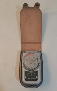Sekonic Auto-Leader Light Meter Leather Case Vintage Japan Untested - Picture 1 of 5