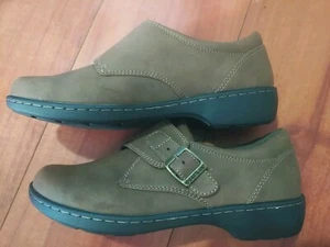 Zapato Mocasín Eastland Sherri Beige Natural Hebilla Cómodo Tacón Zueco, Talla 8.5M - Imagen 1 de 6