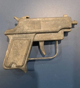 Liquitater Vintage Cap gun Pistol Toy Made in New Zealand - Picture 1 of 6