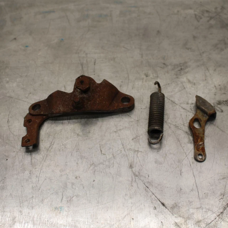 85 YAMAHA RZ500 SUPORTE LATERAL SUPORTE SUPORTE SUPORTE MONTAGEM BB27 - Imagem 1 de 4