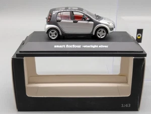 Modellini auto 1:43 Schuco Smart Forfour Starlight Silver con scatola originale - Foto 1 di 11