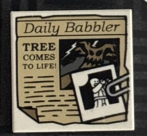 LEGO 2X2 DECORATIVE TILE DAILY BABBLER TREE COMES TO LIFE NEWSPAPER 10251 75902 - Picture 1 of 2