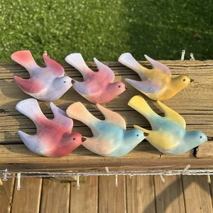 Vintage Set Ceramic 6 Multicolor Hanging Flying Birds Swallows - Picture 1 of 9