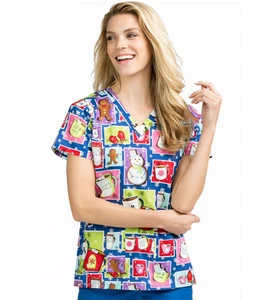 {LG} Medical Med Couture Cocoa Cuddles Christmas V-Neck Scrub Top (9451CCDS) - Picture 1 of 2