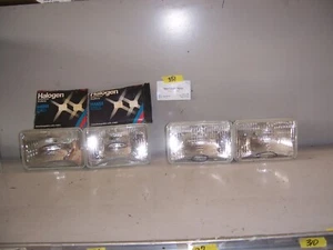 1 PAIR H4651 HALOGEN HI BEAM RECTANGULAR HEADLAMPS/HEADLIGHTS SYLVANIA - Picture 1 of 7