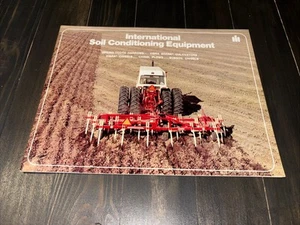 1973 International Harvester Bodenaufbereitungsgeräte Verkaufsprospekt - Bild 1 von 7