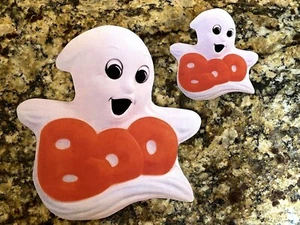 U Choose Vintage Inspired Ghost BOO Message Halloween Cardstock Decoration - Picture 1 of 3