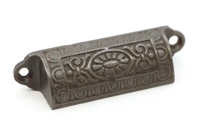 Antique 3.125 in. Victorian Cast Iron Bin Pull - Image 1 of 4