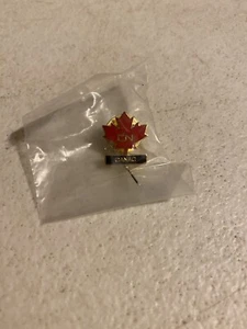 Lot Of 2 Canadian National Railways CN Canac Pins - Picture 1 of 3