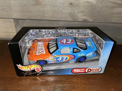 HOT WHEELS NASCAR 1/24 DIECAST RACE DAY DELUXE JOHN ANDRETTI #43 WHEATIES NEW FS - Image 1 of 4