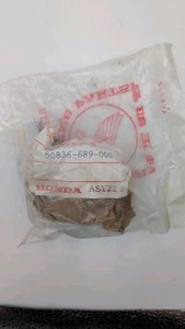 76-80 Honda Accord 50836-689-000 Insulator B, Torque Rod Bushing - Picture 1 of 2