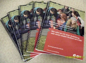 Spiralheft DIN A4 Kariert mit 4er Ringloch - Bild 1 von 2