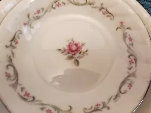 VINTAGE ROYAL SWIRL FEINES PORZELLAN (MENGE 4 STCK.) - GEBRAUCHT - Bild 1 von 14