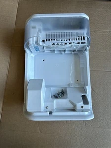 Samsung DA97-11095E Refrigerator Ice Maker & Auger Motor - Picture 1 of 3