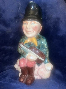 "Taza Staffordshire Shorter and Son Mike sentado en un cerdo Toby de colección 7 1/2""" - Imagen 1 de 6