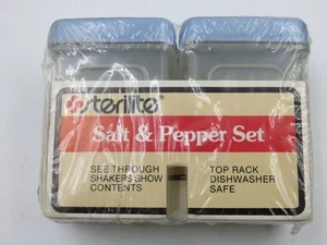 NOS Vintage STERILITE Plastic Salt & Pepper Shaker Set 1980s USA Made Blue Clear - Picture 1 of 5