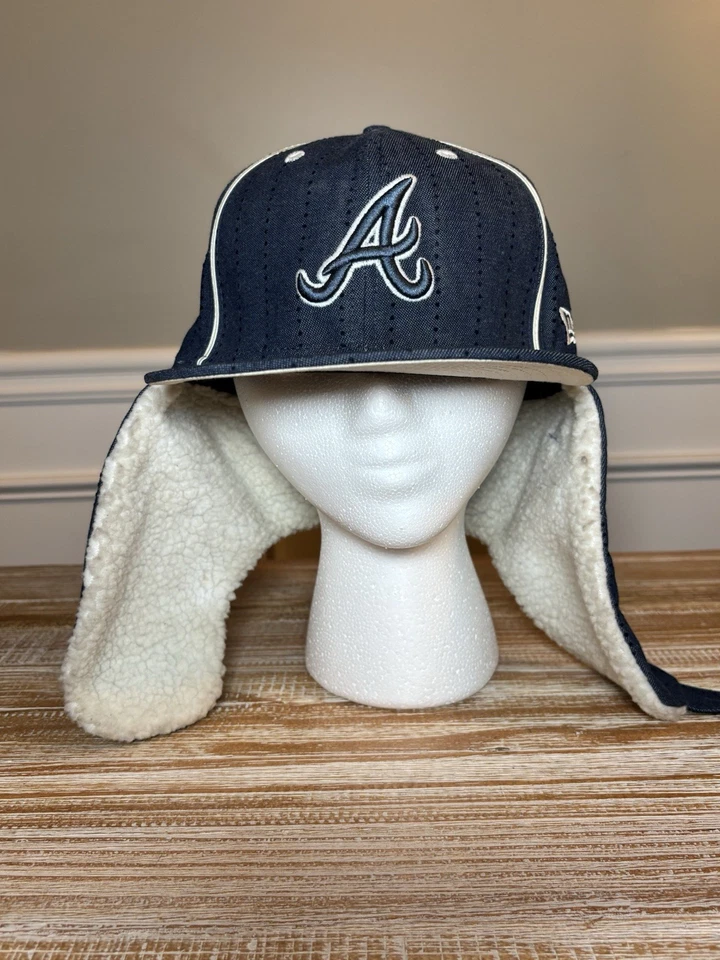 Винтажная синяя ретро шляпа New Era Atlanta Braves Dog Ear Sherpa 7 3/8 Crown MLB - Изображение 1 из 4