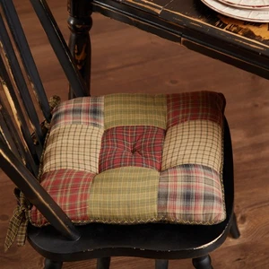 Rustic 14 in Chair Pad Green Patchwork Tea Cabin Kitchen Table Decor VHC Brands - Picture 1 of 6