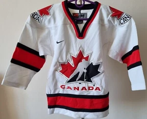 Vintage Canada hockey Nike White Jersey size Medium Kids - Picture 1 of 7