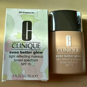 Clinique Even Better Glow Light Reflecting Makeup Foundation CN 10 Alabaster NEW - Picture 1 of 3