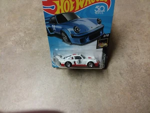 Hot Wheels MARLBORO LIVERY PORSCHE 934.5 W/REAL RIDERS-CUSTOM-VERY SHARP!! - Picture 1 of 5