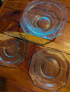 Vintage light blue Glass Serving Bowls - Set of 3 - Picture 1 of 3