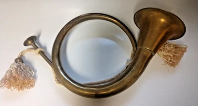 Vintage Decorative French Hunting Horn  14" Brass Christmas Wall Hanging - Image 1 of 4