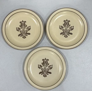 Vintage Pfaltzgraff Village Pattern, Tan & Brown(set of 3) 10 1/4" Dinner Plates - Picture 1 of 6