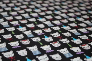 KIDS BIRTHDAY Party Celebration Fabric Fat Quarter FQ 18" x 22" 100% COTTON Bear - Picture 1 of 12