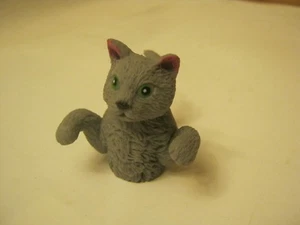 "Nuevo dedo gato ""Fiona", goma gris, con cola, se adapta a tu dedo (026-2) - Imagen 1 de 3