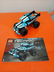 LEGO TECHNIC: Stunt Truck (42059)