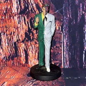 Eaglemoss 2008 DC Comics TWO FACE Die-Cast Sammlerstück Statue Figur - Bild 1 von 8