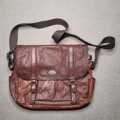 Fossil Messenger Bag Brown Cowhide Leather Crossbody Laptop Satchel Distressed - Image 1 of 4