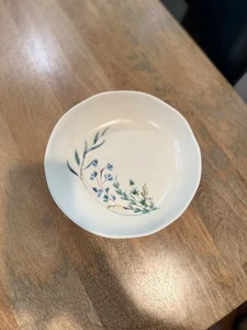 8” Rare Anthropologie PRINTEMPS cottage Wildflower Serving Bowl - Picture 1 of 8