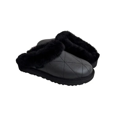 ZAPATILLAS UGG CLUGGETTE MOCASÍN DE PIEL DE OVEJA NEGRAS PERLADAS EE. UU. 8 / UE 39 / REINO UNIDO 6 Foto 1 de 4