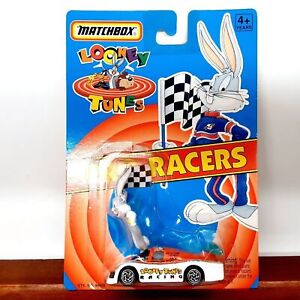 Matchbox Bugs Bunny Looney Tunes Pro Racers Diecast  Action Figure & Race Car