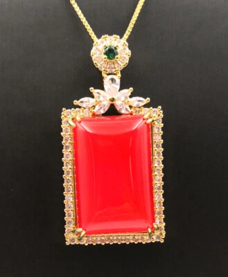 粉红色紫色玉髓玛瑙玉矩形 18KGP Lucky Flower 吊坠项链 — 第 1/4 张图片