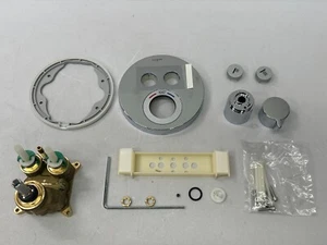 Hansgrohe ShowerSelect S Modern Shower Trim w Diverter Polished Chrome 15743001 - Bild 1 von 22