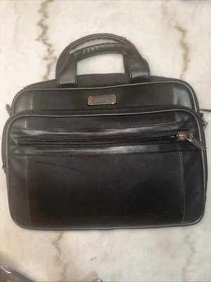 BOLSO MENSAJERO KENNETH COLE REACTION Cuero Negro R-TECH Maletín Laptop Foto 1 de 4