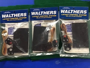 Walters Dual Led Fascia Turn Out Control #942-121 Yellow And Green Led’s - Picture 1 of 2