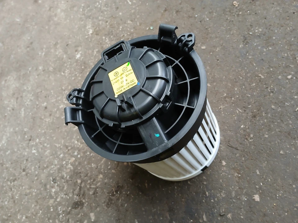 SSANGYONG TIVOLI 2022 FACELIFT 1.5 GASOLINA CALENTADOR SOPLADOR MOTOR ~ Foto 1 de 2