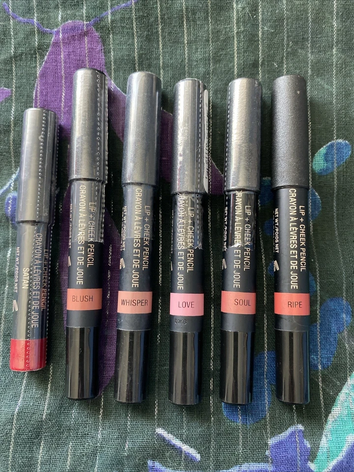 Lápiz de labios + mejillas Nudestix - Elige tu tono 🍑 Foto 1 de 1