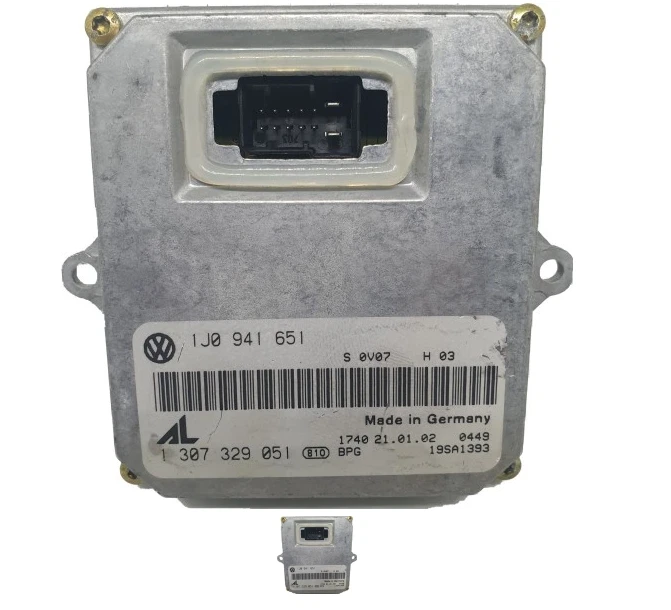 Xenon Steuergerät für Golf 4 Bora 1307329051 - Bild 1 von 1