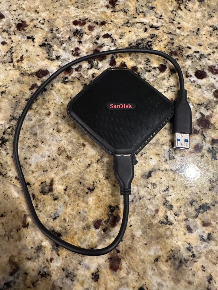 闪迪 Extreme 500 便携式固态硬盘 480GB SDSSDEXT-480G — 第 1/4 张图片