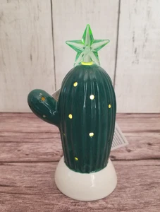 2024 Target Bullseye 5,5" grüne Keramik leuchtende Kaktus Figur mit Stern NEU - Bild 1 von 3