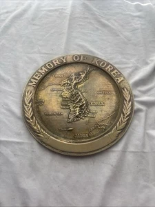 Vintage Messing Erinnerung an Korea Wandbehang Plakette 8" Karte gravierbar geprägt - Bild 1 von 3